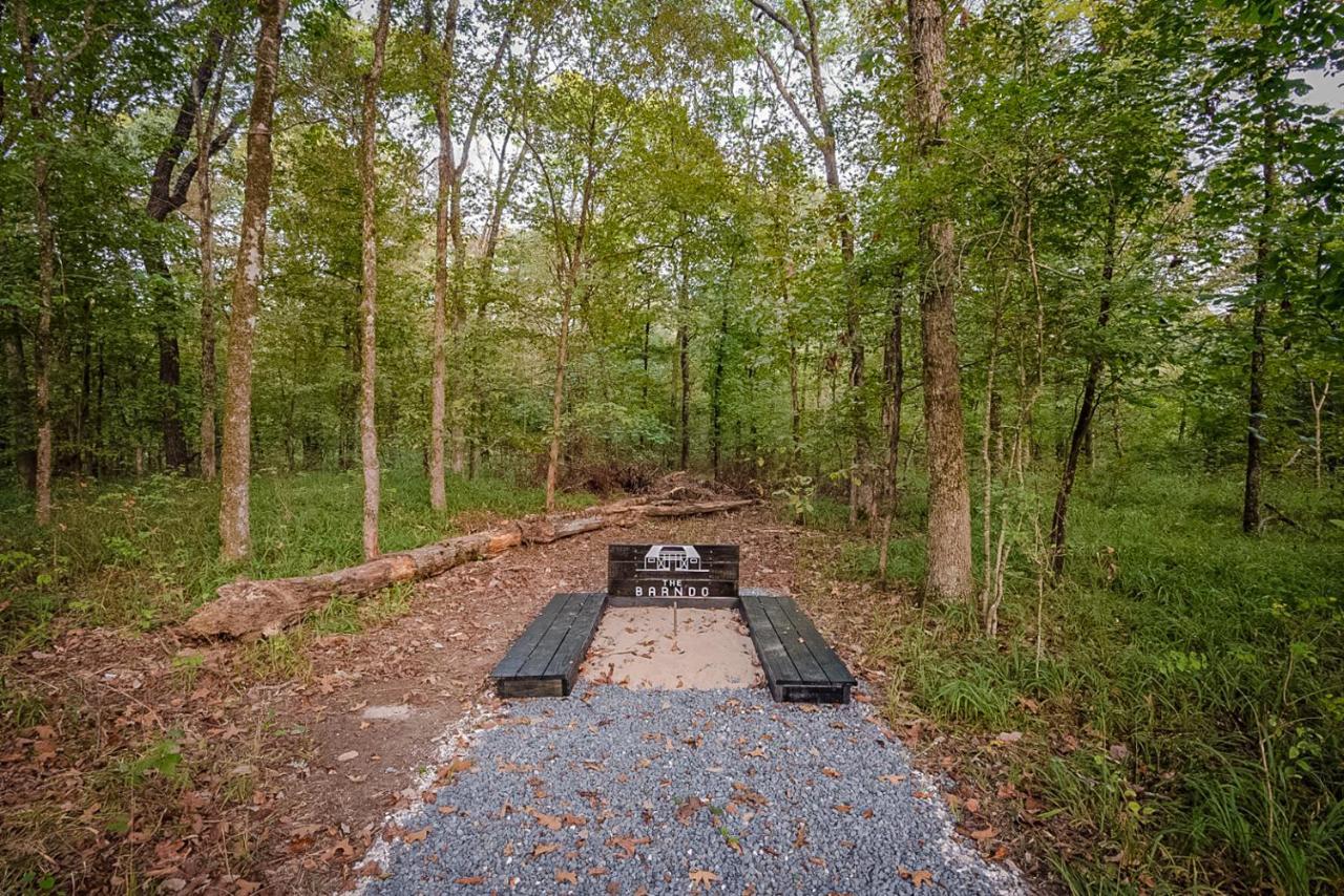 "The Barndo" 4Br Luxury Cabin, Hot Tub, Fire Pit, Bunks, Arcades, Playhouse! 布罗肯鲍 外观 照片